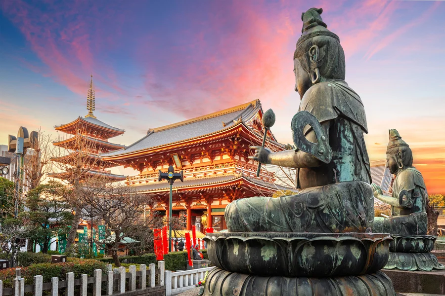 Sensoji Temple, Asakusa, Tokyo.