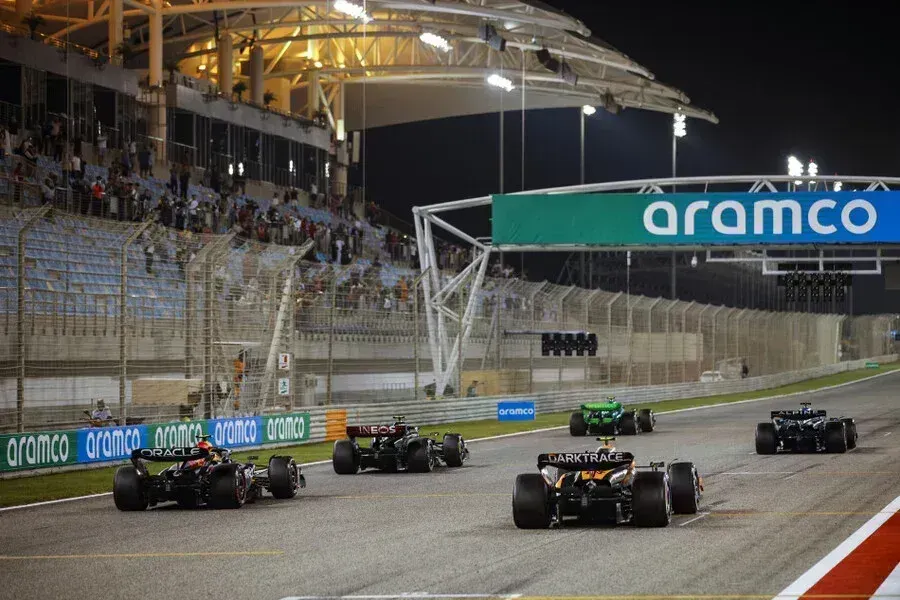 F1: curse cu supermașini